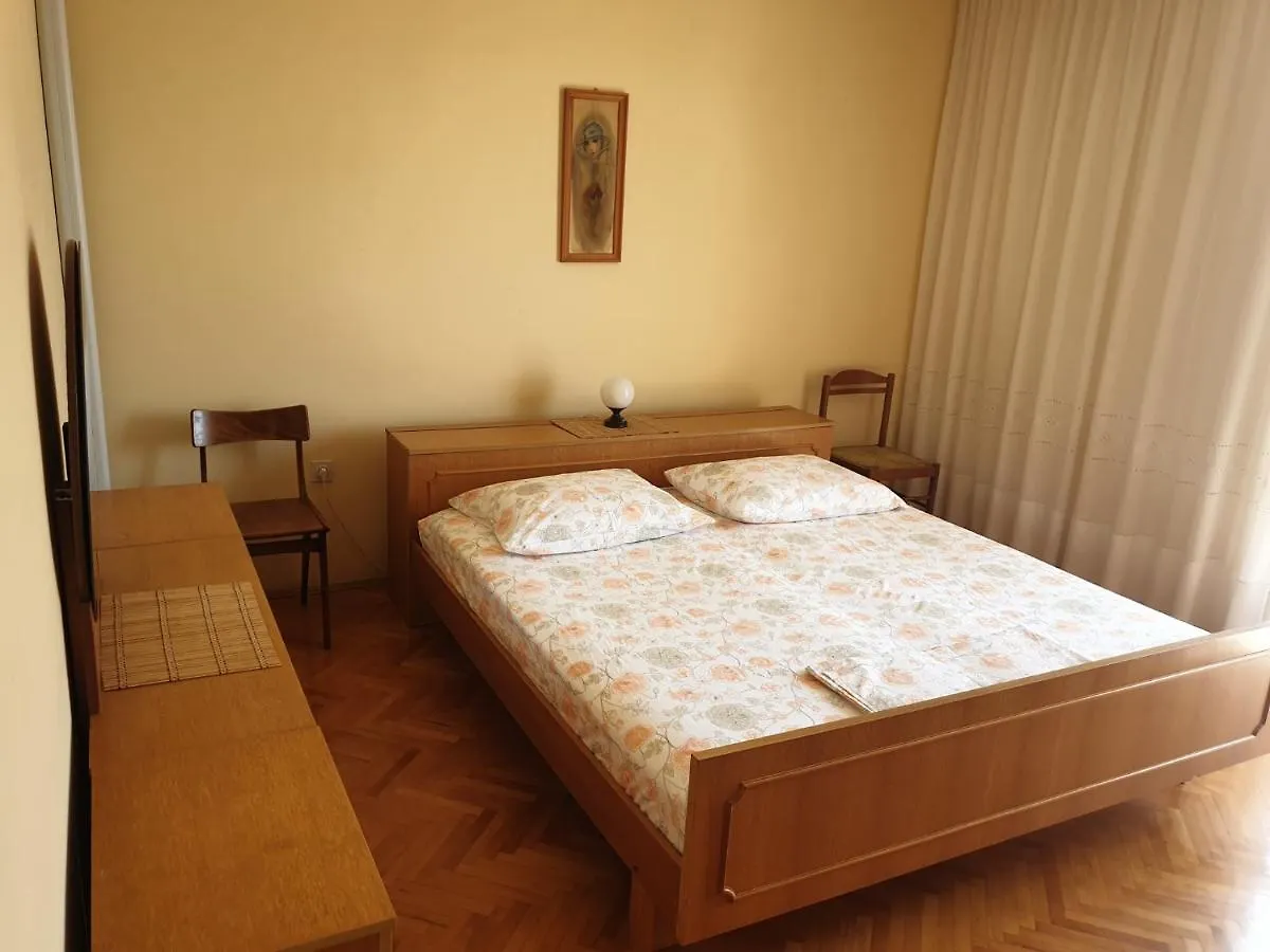 Apartment In Jadranovo 41864